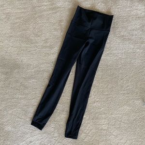 Lululemon Size 4 Black Leggings